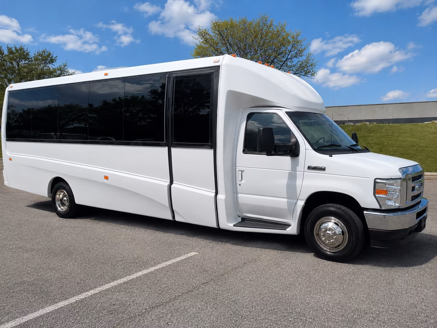 rent a minibus in billings for a stress free prom group ride