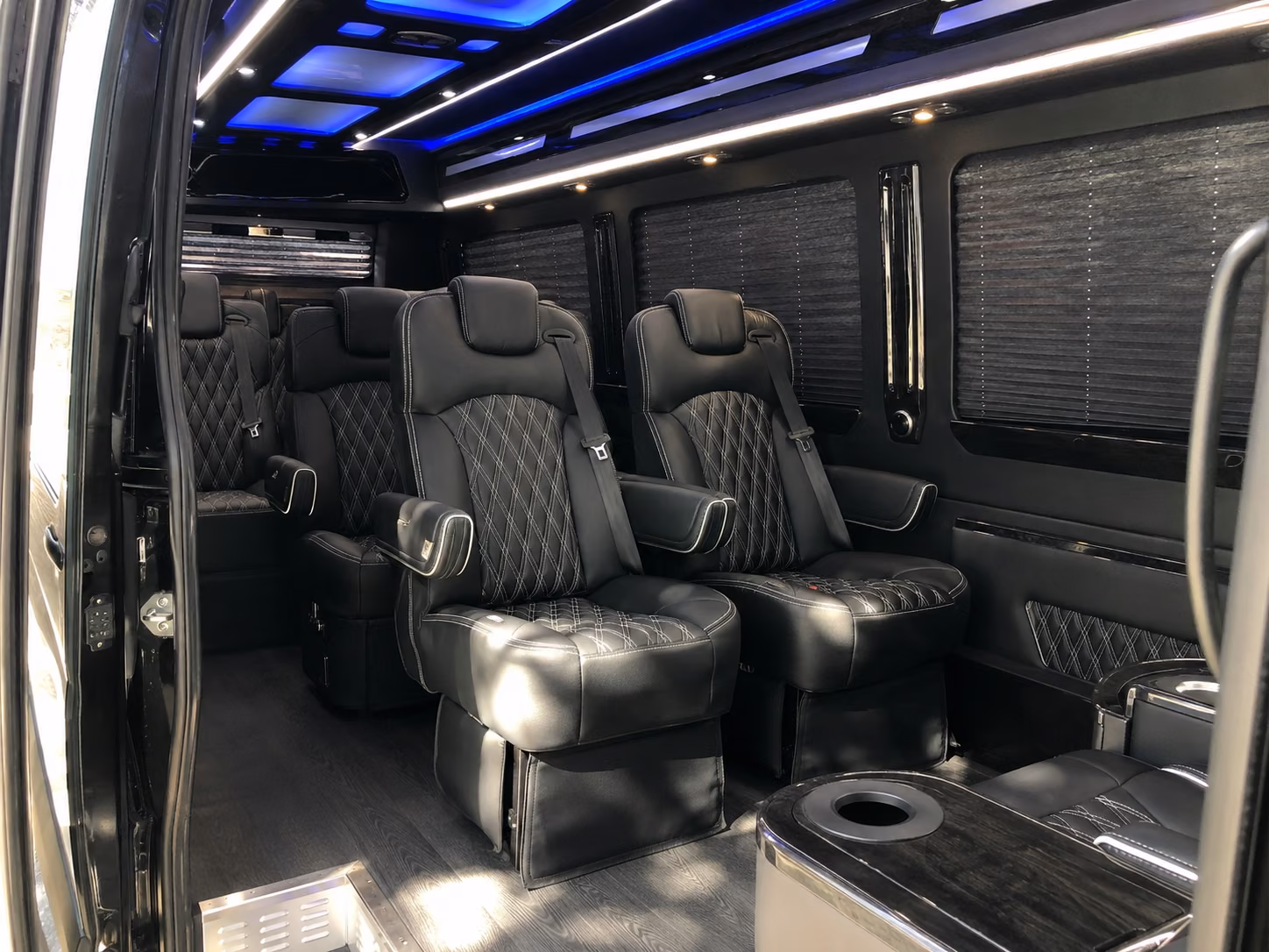 wedding and rehearsal dinner shuttle buses in billings